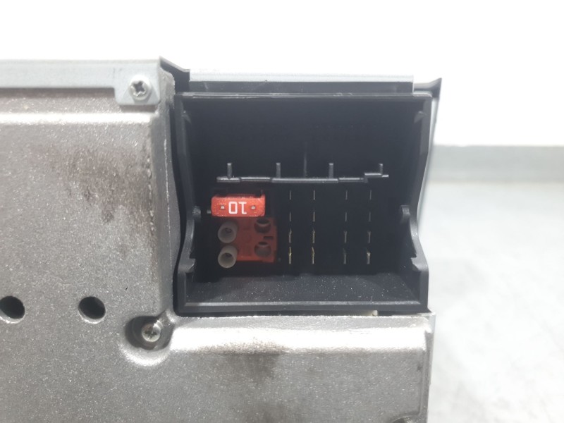 Recambio de sistema audio / radio para mercedes-benz clase e (w211) e 280 (211.054) referencia OEM IAM A21118702889  