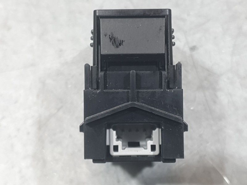 Recambio de mando elevalunas trasero derecho para mazda cx-30 (dm) skyactiv-x m hybrid referencia OEM IAM BDGF66370  