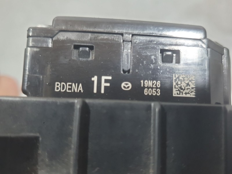 Recambio de mando luces y limpia para mazda cx-30 (dm) skyactiv-x m hybrid referencia OEM IAM BDENA1F BDEL1D 