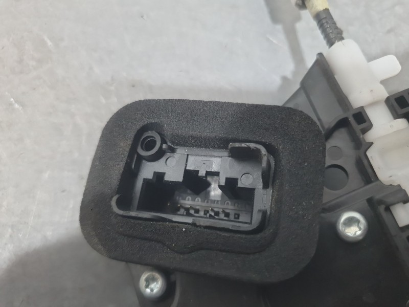 Recambio de cerradura puerta delantera izquierda para volkswagen t-cross (c11, d31) 1.0 tsi referencia OEM IAM 101B837015  