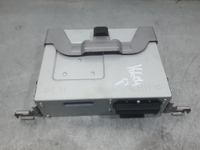 Recambio de sistema audio / radio para mazda cx-30 (dm) skyactiv-x m hybrid referencia OEM IAM DFR5669C0E  