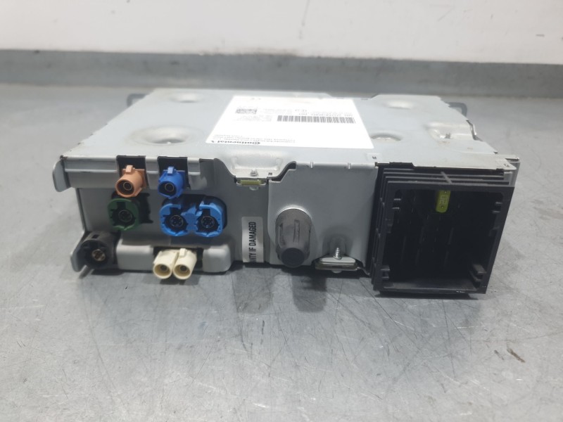 Recambio de sistema audio / radio para citroën c3 iii (sx) 1.2 puretech 82 referencia OEM IAM 9822939580 WAVE2EUCEM00 CONTINENTA