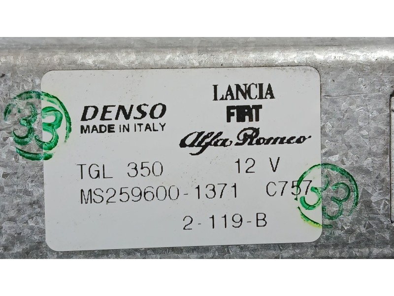 Recambio de motor limpia trasero para fiat 500 (312_) 1.0 mild hybrid (312.ayd1b) referencia OEM IAM 51850871 DEBSO 2596001371