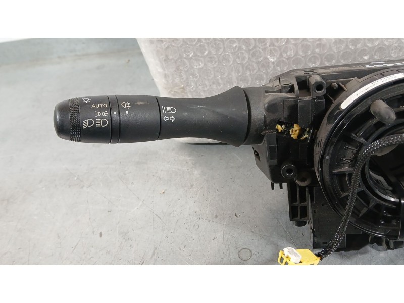 Recambio de mando luces y limpia para dacia duster (hm_) 1.0 tce 100 (hmmt) referencia OEM IAM 255672660R  10142823