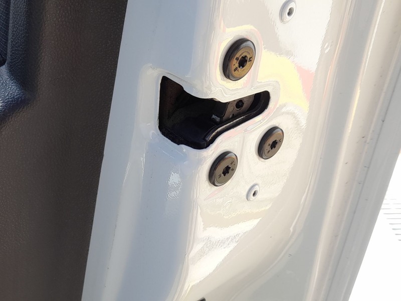 Recambio de cerradura puerta delantera derecha para renault clio iv (bh_) 0.9 tce 75 (bhnp) referencia OEM IAM 805004945R  