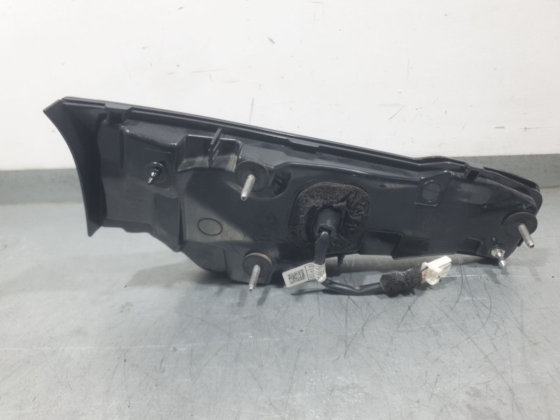 Recambio de piloto trasero derecho interior para mazda cx-30 (dm) skyactiv-x m hybrid referencia OEM IAM RDM92400580  