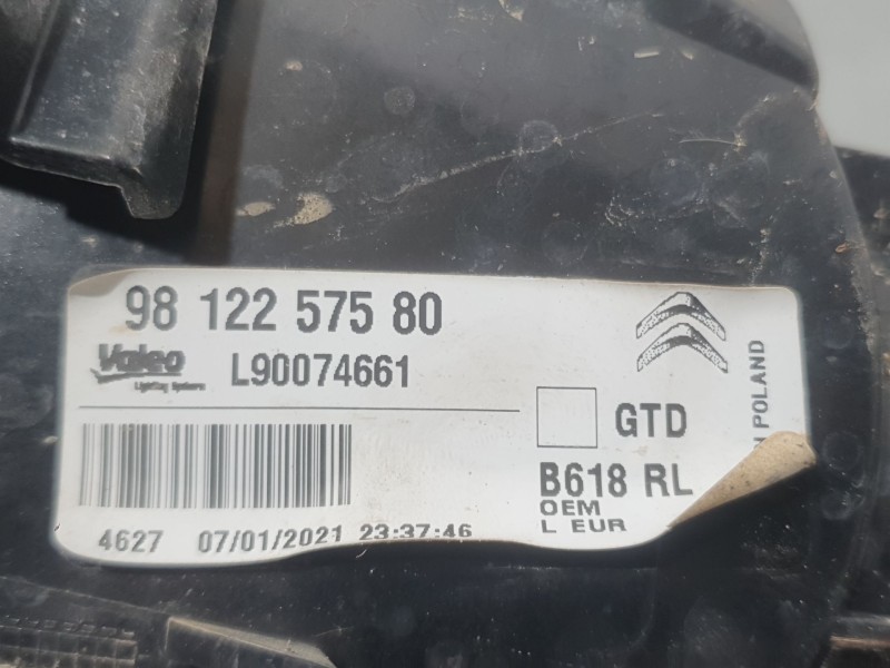 Recambio de piloto trasero izquierdo para citroën c3 iii (sx) 1.2 puretech 82 referencia OEM IAM 9812257580 L90074661 VALEO