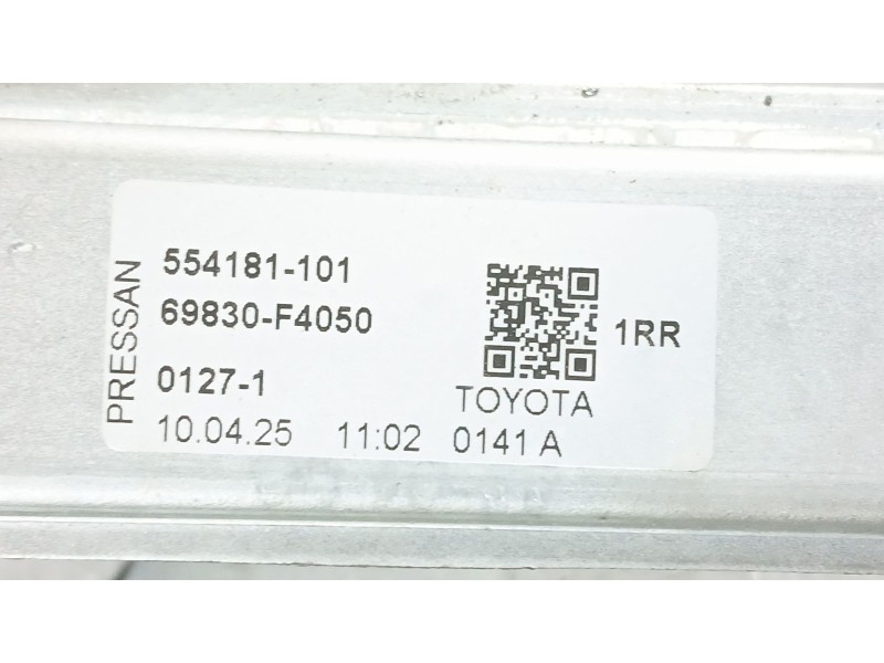 Recambio de elevalunas trasero derecho para toyota c-hr (_x1_) 2.0 hybrid (maxh10)10 referencia OEM IAM 69830F4050 7 PINS 554181
