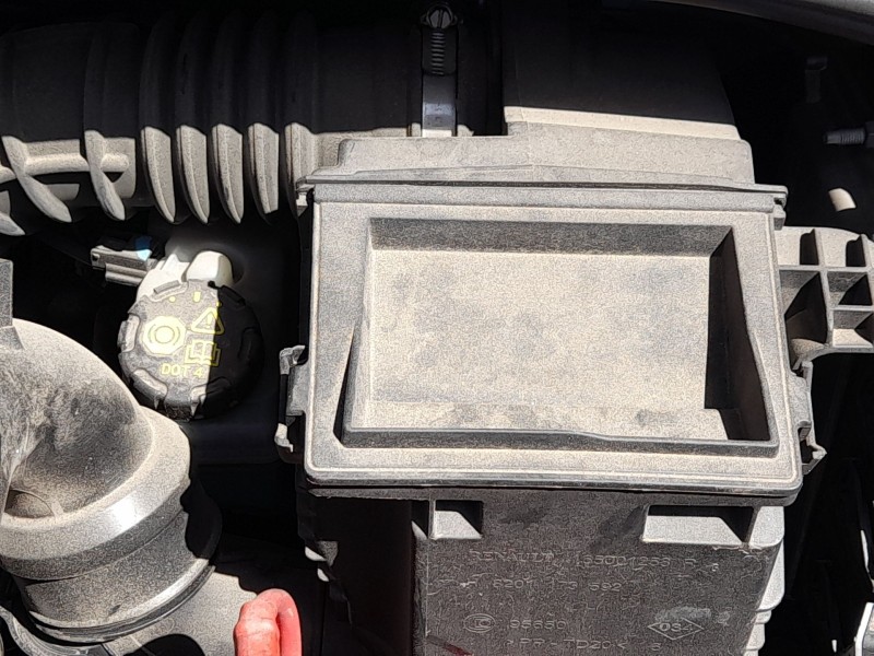 Recambio de carcasa filtro aire para renault clio iv (bh_) 0.9 tce 75 (bhnp) referencia OEM IAM 165001258R  