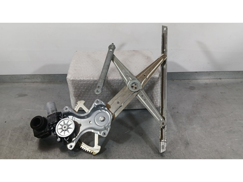 Recambio de elevalunas trasero derecho para lexus nx (_z1_) 300h (ayz10_) referencia OEM IAM 8571078021 DENSO 7 PINS 620205001