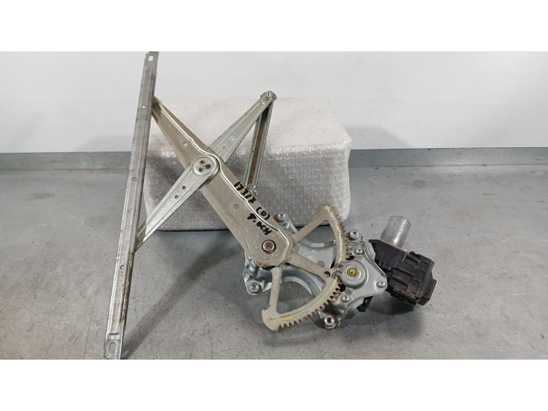 Recambio de elevalunas trasero derecho para lexus nx (_z1_) 300h (ayz10_) referencia OEM IAM 8571078021 DENSO 7 PINS 620205001