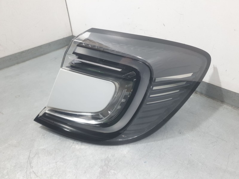 Recambio de piloto trasero derecho exterior para renault captur ii (hf_) 1.0 tce 90 eco-g (hfm6) referencia OEM IAM 265500445R  