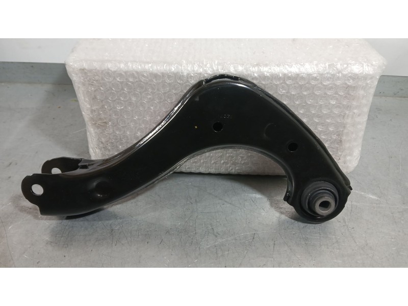 Recambio de brazo suspension superior trasero derecho para toyota corolla hatchback (_e21_, _ea1_, _eh1_) 1.8 vvti hybrid (zwe21