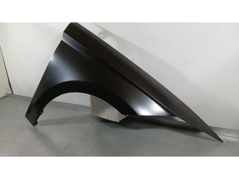 Recambio de aleta delantera derecha para seat ibiza v (kj1, kjg) 1.0 tsi referencia OEM IAM ST0393003  