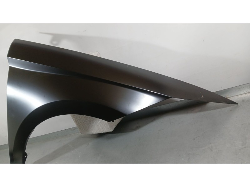 Recambio de aleta delantera derecha para seat ibiza v (kj1, kjg) 1.0 tsi referencia OEM IAM ST0393003  