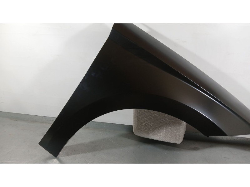 Recambio de aleta delantera derecha para seat ibiza v (kj1, kjg) 1.0 tsi referencia OEM IAM ST0393003  
