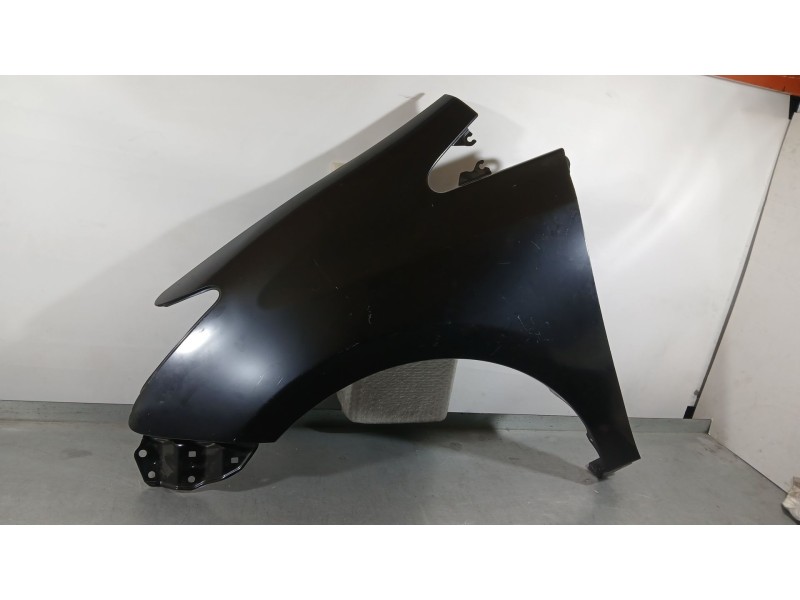 Recambio de aleta delantera izquierda para toyota prius plus van (_w4_) 1.8 hybrid (zvw40) referencia OEM IAM 5380247120  