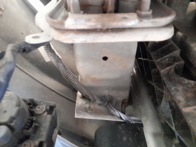 Recambio de refuerzo paragolpes delantero para ford tourneo courier b460 monospace 1.0 ecoboost referencia OEM IAM MT76109A26AA 