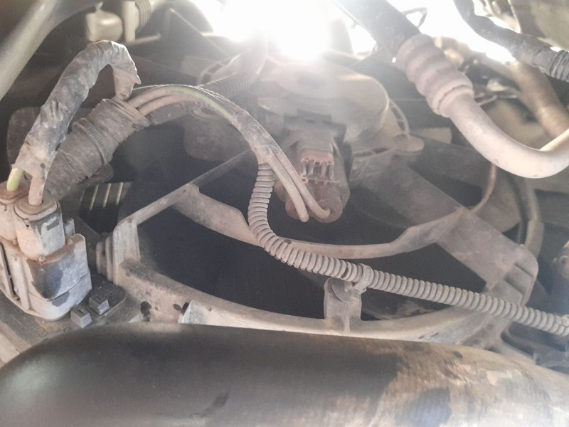 Recambio de electroventilador para ford tourneo courier b460 monospace 1.0 ecoboost referencia OEM IAM 2225636  