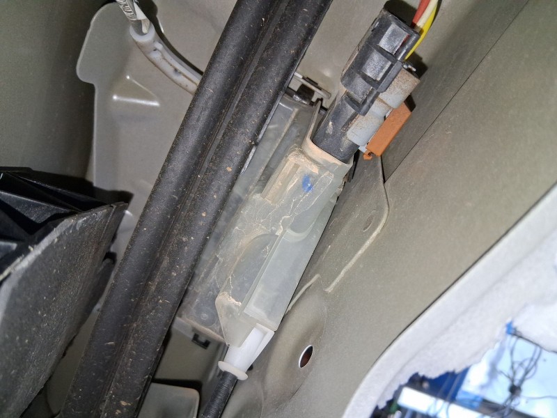 Recambio de cerradura puerta trasera izquierda para peugeot 3008 ii suv (mc_, mr_, mj_, m4_) 1.5 bluehdi 130 referencia OEM IAM 