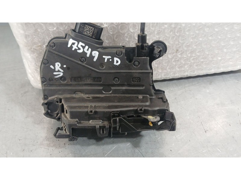 Recambio de cerradura puerta trasera derecha para smart forfour hatchback (453) electric drive / eq (453.091) referencia OEM IAM