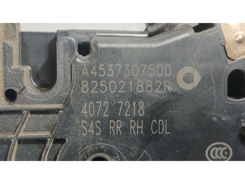Recambio de cerradura puerta trasera derecha para smart forfour hatchback (453) electric drive / eq (453.091) referencia OEM IAM