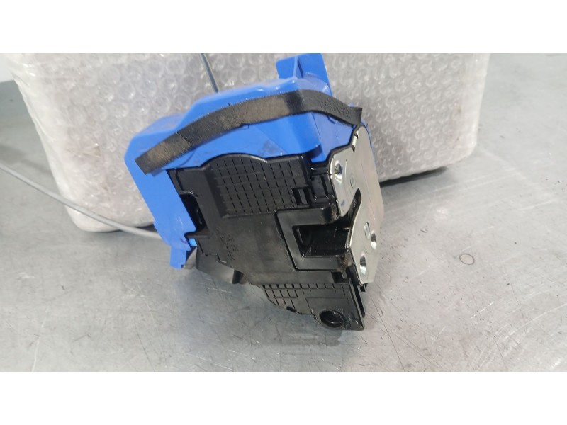 Recambio de cerradura puerta delantera derecha para hyundai i20 iii (bc3, bi3) 1.0 t-gdi referencia OEM IAM 81320Q0010  