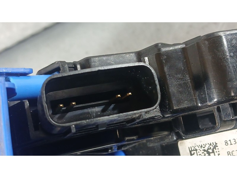 Recambio de cerradura puerta delantera derecha para hyundai i20 iii (bc3, bi3) 1.0 t-gdi referencia OEM IAM 81320Q0010  