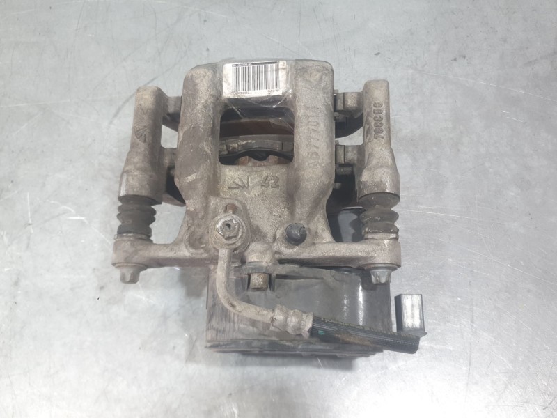 Recambio de pinza freno trasera derecha para peugeot 3008 ii suv (mc_, mr_, mj_, m4_) 1.5 bluehdi 130 referencia OEM IAM 9819060