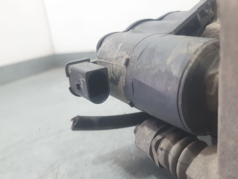 Recambio de pinza freno trasera izquierda para peugeot 3008 ii suv (mc_, mr_, mj_, m4_) 1.5 bluehdi 130 referencia OEM IAM 98190