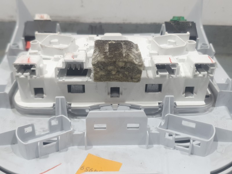 Recambio de luz interior para peugeot 3008 ii suv (mc_, mr_, mj_, m4_) 1.5 bluehdi 130 referencia OEM IAM 9814583977 9814584077 