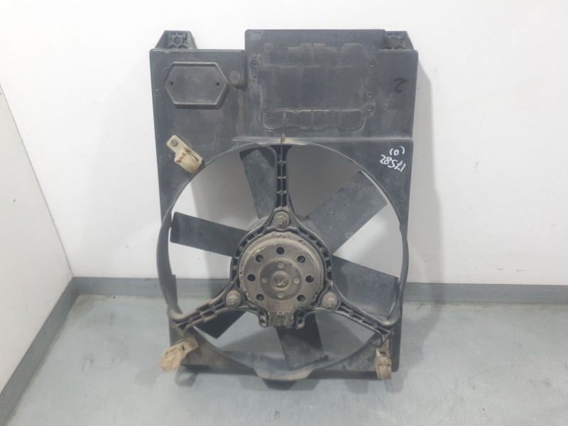 Recambio de electroventilador para peugeot boxer caja/chasis (zct_) 2.5 tdi referencia OEM IAM 8240120  