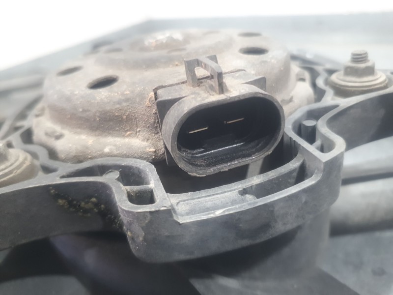 Recambio de electroventilador para peugeot boxer caja/chasis (zct_) 2.5 tdi referencia OEM IAM 8240120  