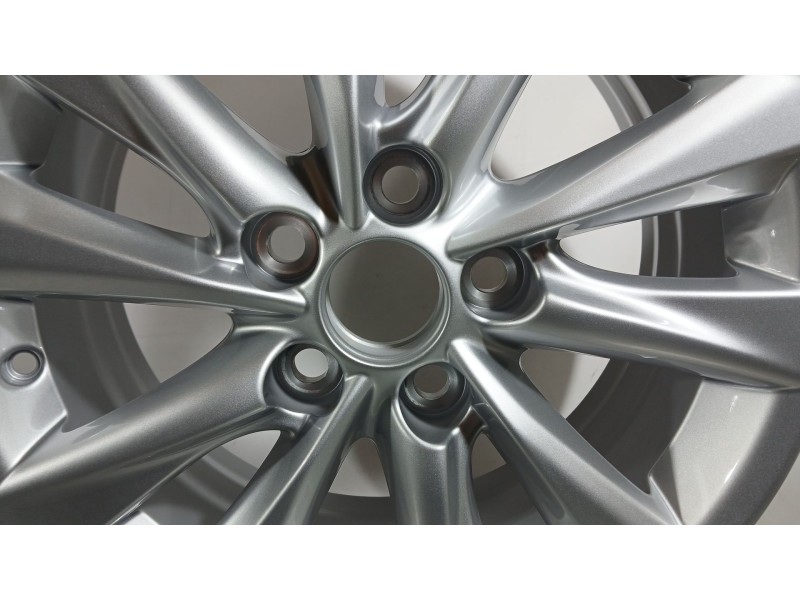 Recambio de llanta aluminio para toyota corolla sedán (_e21_) 1.8 vvti hybrid (zwe211, mzea12) referencia OEM IAM 7X16 5 TORN ET