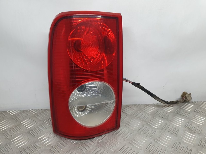 Recambio de piloto trasero izquierdo para tata grand safari dicor 4x4 referencia OEM IAM SIN REF  