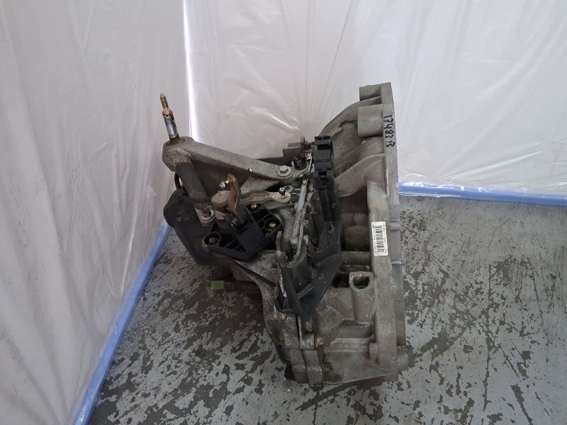 Recambio de caja cambios para nissan micra iii (k12) 1.2 16v referencia OEM IAM JH3103  C120277