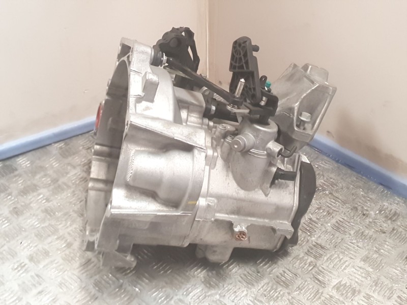 Recambio de caja cambios para skoda fabia iv (pj3) 1.0 tsi referencia OEM IAM VGV021024 FM5DF007 0DF300045R