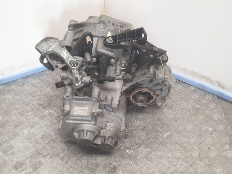 Recambio de caja cambios para volkswagen golf v (1k1) 1.4 tsi referencia OEM IAM JXP16117 379122 02S300046HV