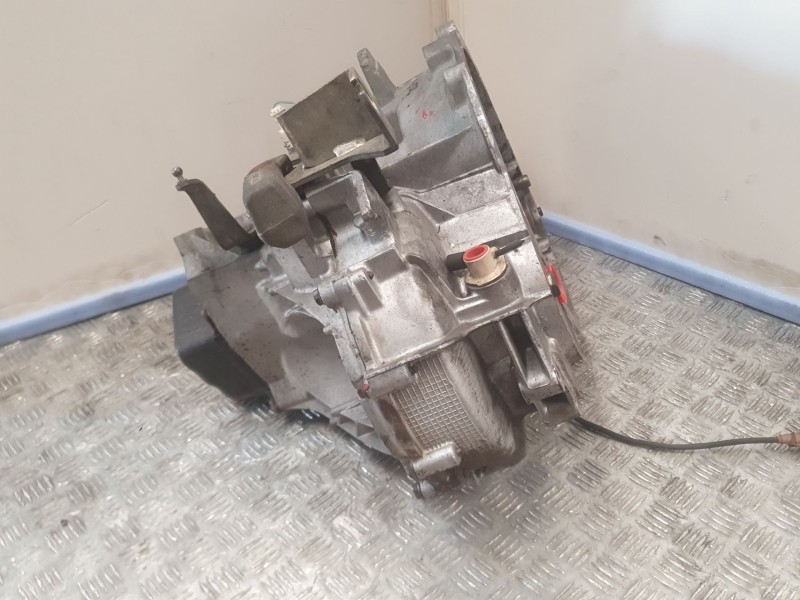 Recambio de caja cambios para peugeot boxer caja/chasis (zct_) 2.5 tdi referencia OEM IAM 20KM37 0005446 2205H7