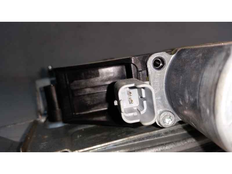 Recambio de elevalunas delantero derecho para peugeot 208 active referencia OEM IAM  2 PINS ELECTRICO