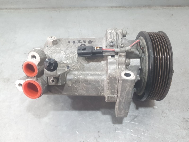 Recambio de compresor aire acondicionado para dacia lodgy (js_) 1.6 lpg referencia OEM IAM 926005727R CALSONIC 