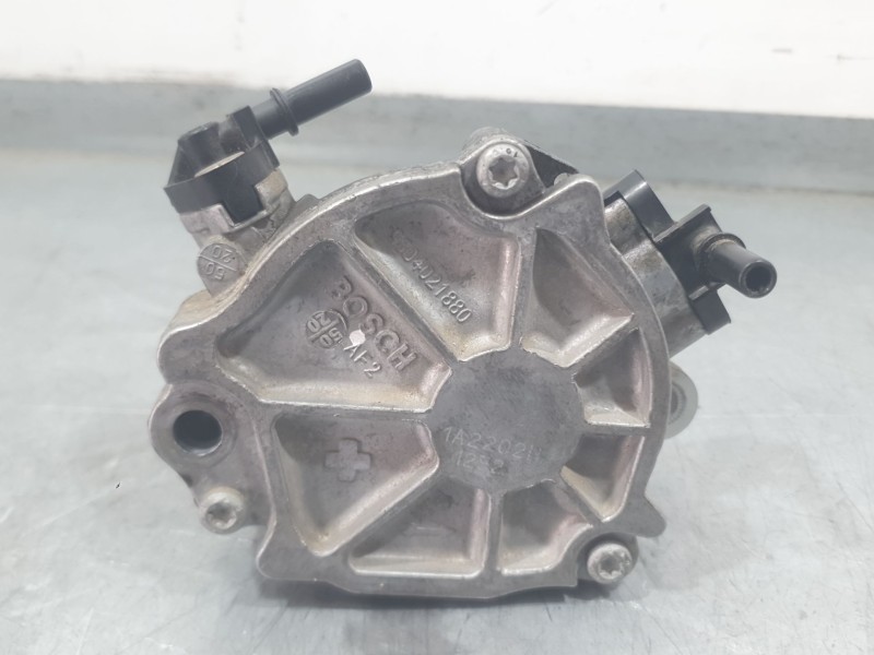 Recambio de depresor freno / bomba vacio para peugeot 3008 ii suv (mc_, mr_, mj_, m4_) 1.5 bluehdi 130 referencia OEM IAM 980402