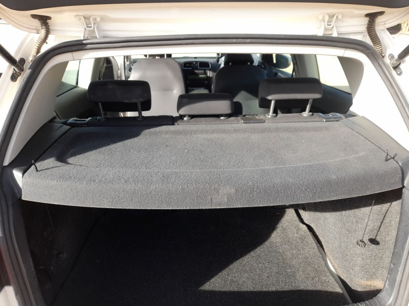 Recambio de bandeja trasera para volkswagen golf vi (5k1) 1.2 tsi referencia OEM IAM 1K6867769  