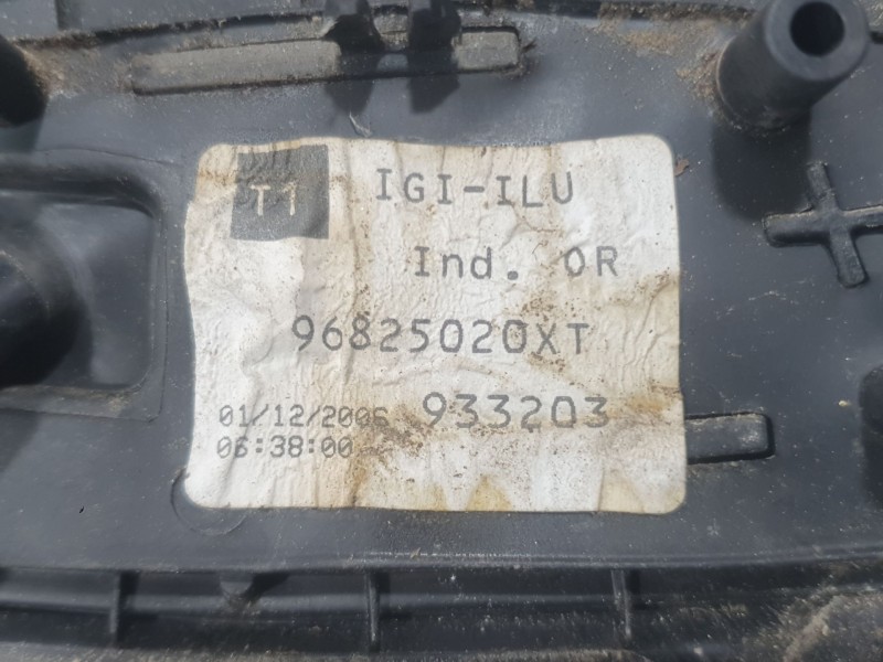Recambio de retrovisor izquierdo para citroën c4 grand picasso i (ua_) 1.6 hdi referencia OEM IAM 96825020XT ELECTRICO 