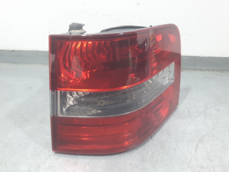 Recambio de piloto trasero derecho exterior para fiat stilo multi wagon (192_) 1.9 jtd referencia OEM IAM 46758986 28190202 