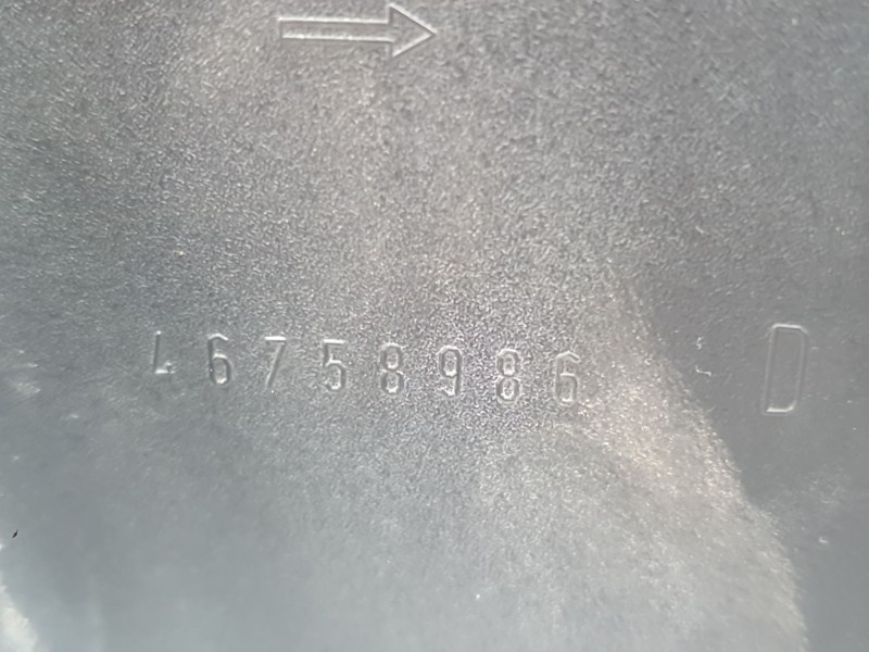 Recambio de piloto trasero derecho exterior para fiat stilo multi wagon (192_) 1.9 jtd referencia OEM IAM 46758986 28190202 