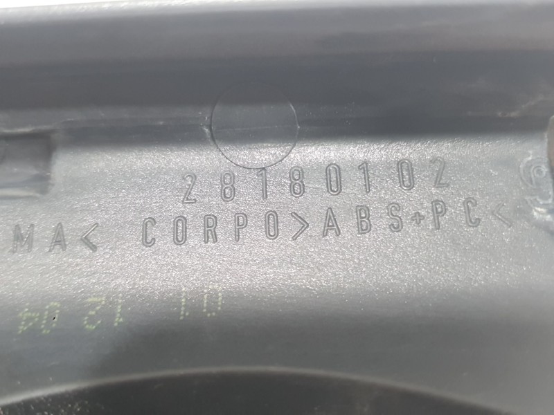 Recambio de piloto trasero izquierdo interior para fiat stilo multi wagon (192_) 1.9 jtd referencia OEM IAM 51717943 28180102 