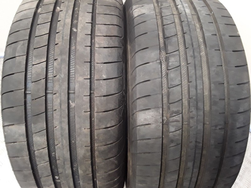 Recambio de neumatico pareja para neumaticos reutilizados - referencia OEM IAM 245451799Y GOODYEAR 245/45/17/99Y