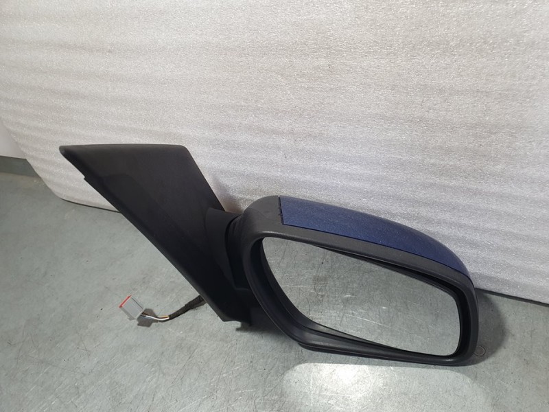 Recambio de retrovisor derecho para ford fiesta (cbk) ambiente referencia OEM IAM 1452852  ELECTRICO/TOCADO 5 CABLES