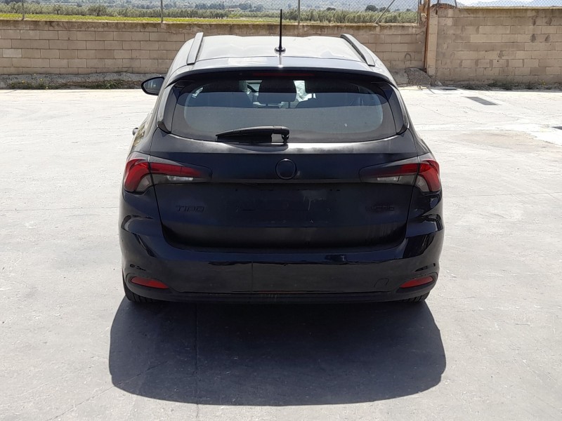 fiat tipo station wagon (356_, 357_) del año 2022